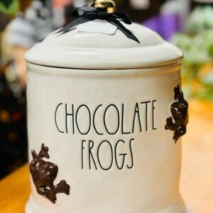 Chocolate frog Harry Potter cookie jar